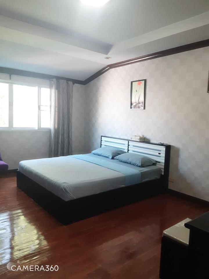 24 Hostel Donmuang Bangkok Bagian luar foto