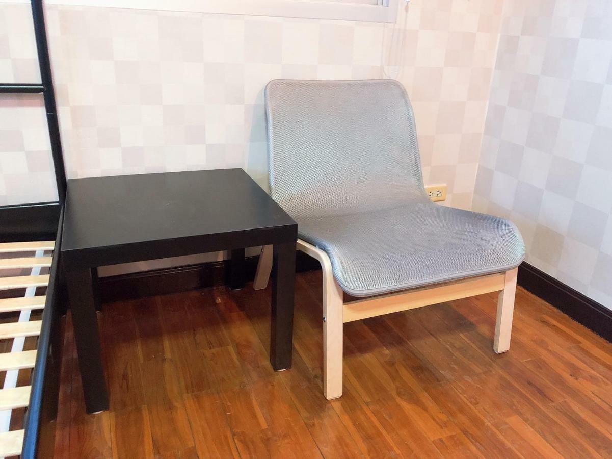 24 Hostel Donmuang Bangkok Bagian luar foto