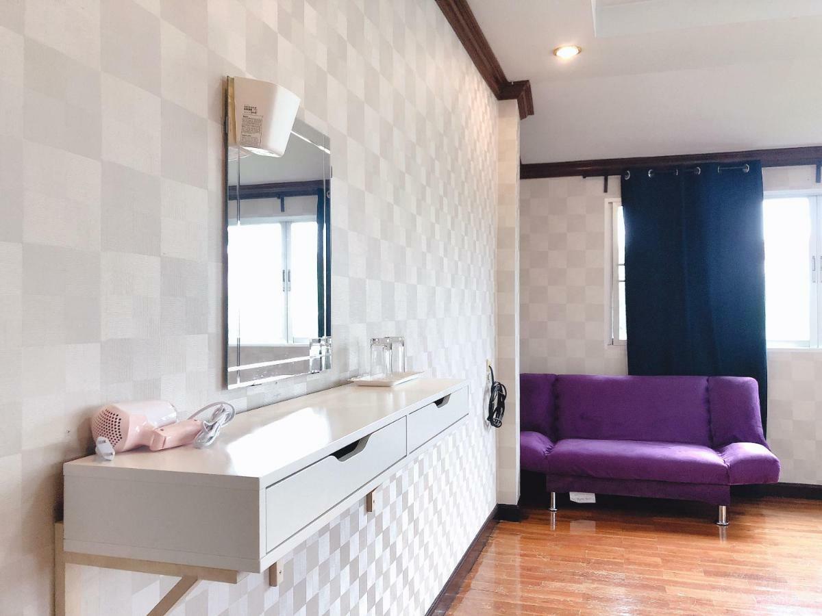 24 Hostel Donmuang Bangkok Bagian luar foto