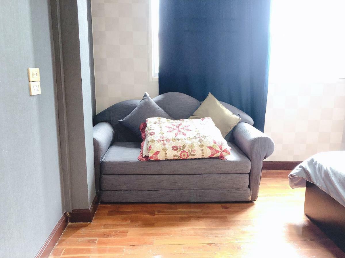 24 Hostel Donmuang Bangkok Bagian luar foto