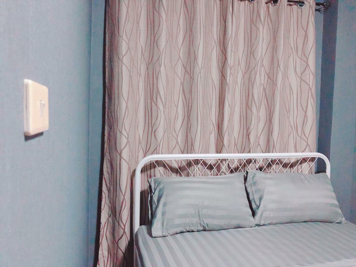 24 Hostel Donmuang Bangkok Bagian luar foto